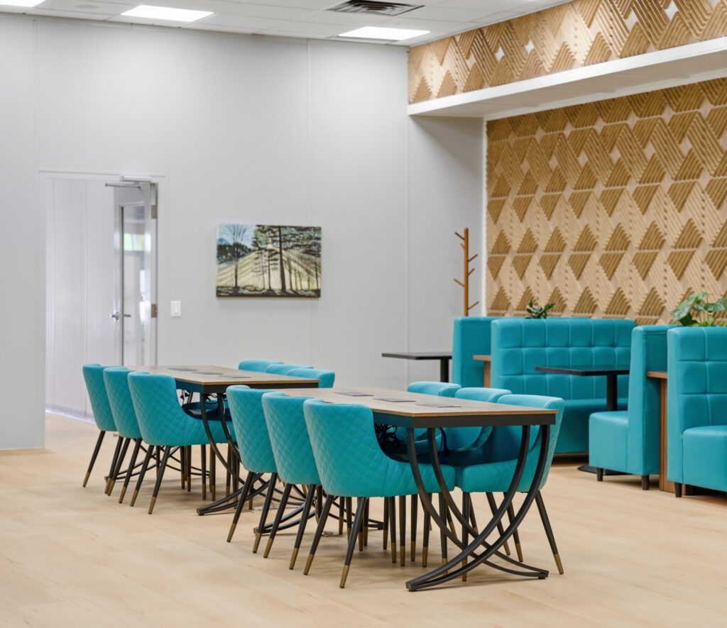 Modern workspaces Parry Sound with coworking desks